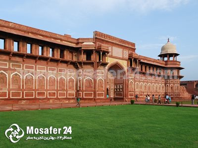 قلعه لعل آگرا